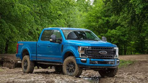 2020 Ford Super Duty gets Tremor Off-Road Package with available 7.3-liter V-8