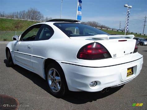 1999 Arctic White Pontiac Grand Am GT Coupe #7964583 Photo #3 | GTCarLot.com - Car Color Galleries