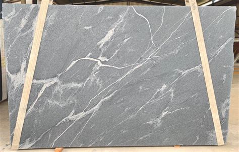 Silver Grey Honed Granite 3m / #933 (79" x 126") Group F