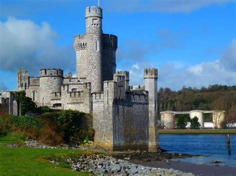 Blackrock Castle, Cork, Ireland | Bored Panda