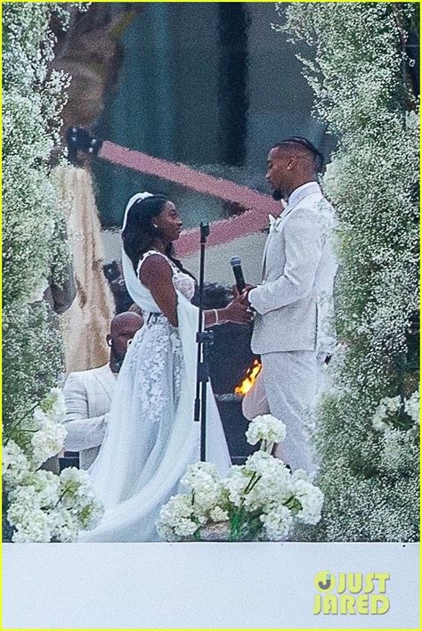 Simone Biles & Jonathan Owens Tie the Knot (Again) in Cabo San Lucas ...