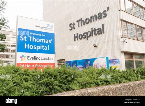 Guys and St Thomas' hospital Stock Photo - Alamy