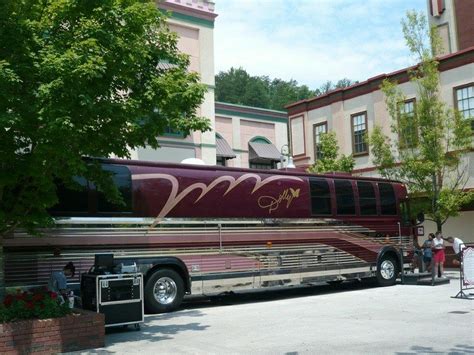 Famous Celebrity Tour Buses Through the Years – Clever Journeys