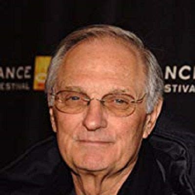 Alan Alda Bio, Married, Wife, Net Worth, Age, Nationality, Height