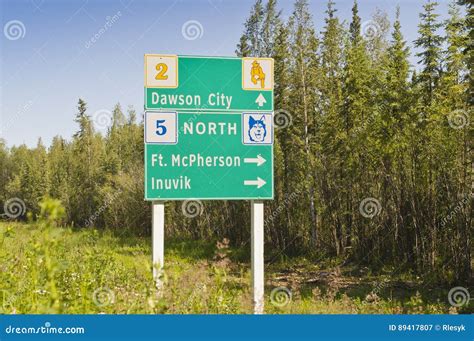 Yukon Highway Junction Sign Stock Image - Image of road, sign: 89417807