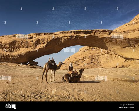 Wadi rum rock bridge hi-res stock photography and images - Alamy