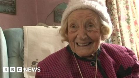 Memorial for 102-year-old woman conned out of £290,000 - BBC News
