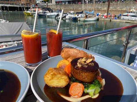 Best Places to Eat in Brighton Marina: Top 6 Picks | Where Tiana Travels