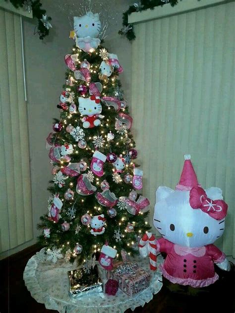 Pin by Ana Verónica on PityKitty Land ♥ | Hello kitty christmas tree ...