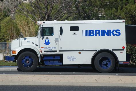 BRINKS - INTERNATIONAL ARMORED TRUCK | Navymailman | Flickr