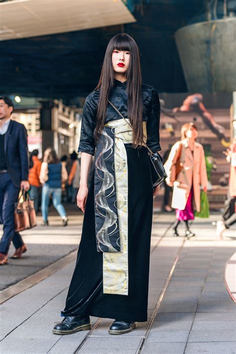 The Best Street Style From Tokyo Fashion Week Fall 2019 | Harajuku fashion street, Japan fashion ...