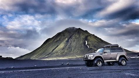 Winter Day Tour in Landmannalaugar - Landmannalaugar Tours