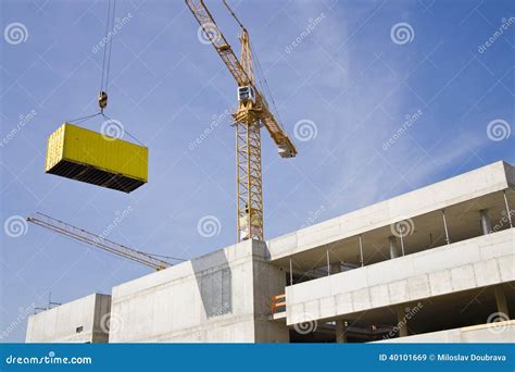 Lifting heavy object stock image. Image of vertical, building - 40101669