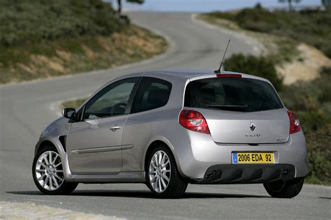 2006 Renault Clio Sport Gallery 66720 | Top Speed