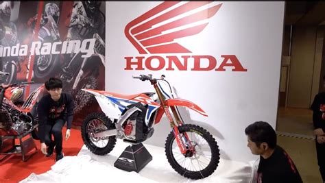 Honda Reveals Electric CRF450 Dirt Bike & Electric Scooter