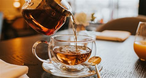 Green Tea Vs. Black Tea: What’s the Difference? - PureWow