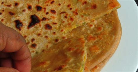 Priya's Versatile Recipes: Bihari Sattu Ka Paratha/Sattu Rotti