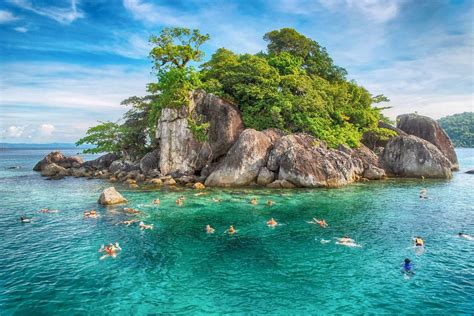 10 Best Snorkeling and Diving Sites in Thailand