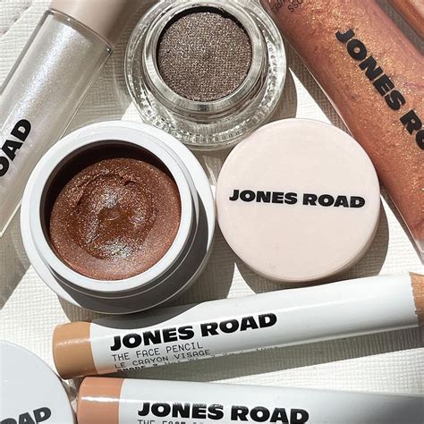 Jones Road Beauty Review - Must Read This Before Buying