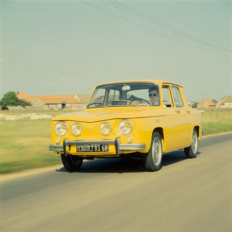 Renault 8 picture # 1 of 9, MY 1962, size:2000x2000