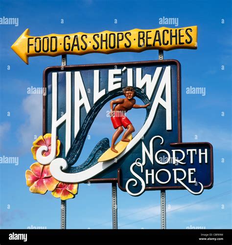 Haleiwa surfing sign north shore hi-res stock photography and images ...