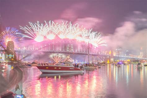 Sydney New Year Eve Fireworks Show Editorial Photo - Image of ...