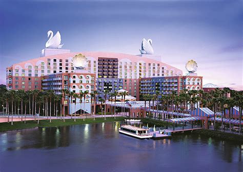 Traveling with travel brochures: Walt Disney World Swan, Orlando