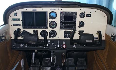 My 1979 Cessna 172N panel upgrade by Flightdeck Avionics. | Flight deck, Cessna, Cessna 172 skyhawk