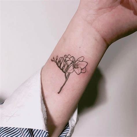 22 Simple Freesia Tattoo Designs | TattooAdore | Tattoo designs, Tattoos for women, Body art tattoos