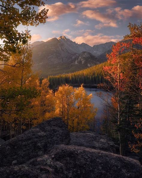 An Autumn Sunrise in the Rockies - Rocky Mountain National Park. [OC ...