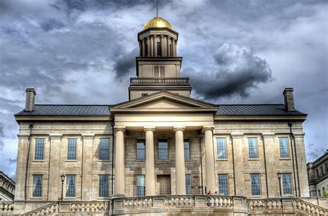 8 Reasons to Move to Iowa City, Iowa - Livability.com