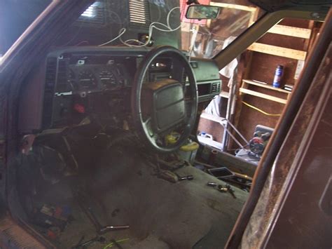 Jeep comanche interior swap