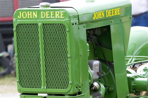 John Deere 160: Specs, Engine, Transmission, Dimensions