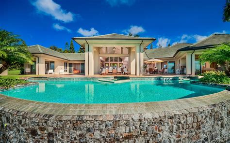 Hawaii Rental Homes for Your Next Winter Getaway | Luxury villa rentals ...