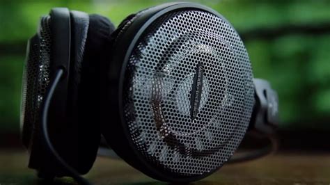 The Audio-Technica ATH-AD700X Headphone Review