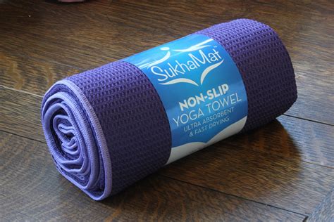 SukhaMat NonSlip Yoga Towel The Best NonSlip Ultra Absorbent Fast Drying Yoga Towel Durable ...