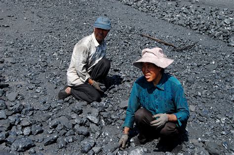 coal-workers-china | Carbon Brief