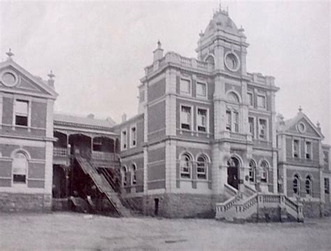 Old Johannesburg Hospital - Views of Johannesburg and Suburbs Album.jpg ...