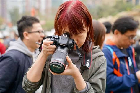 The 10 Best Macro Lenses for Canon (Take Stunning Macro Photos!)