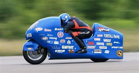 Suzuki Hayabusa Turbocharged by Bill Warner.