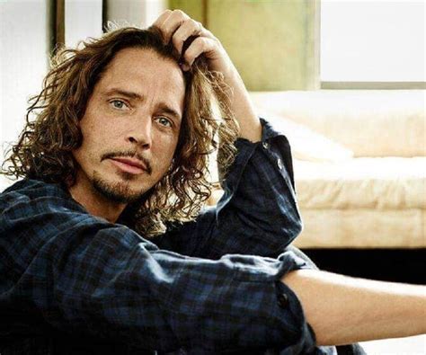 Chris Cornell Biography - Facts, Childhood, Family Life & Achievements