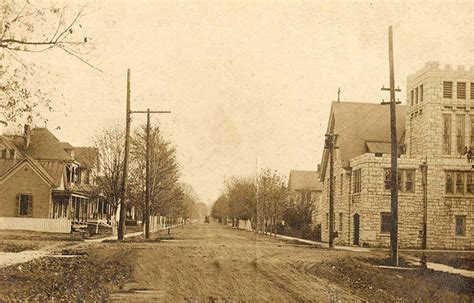 Newport Street Scene - Encyclopedia of Arkansas