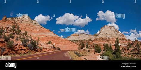 Zion canyon scenic drive hi-res stock photography and images - Alamy