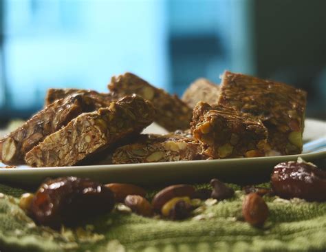 Homemade Clif Bars | Peanut Butter Trail Mix Bars : r/recipes