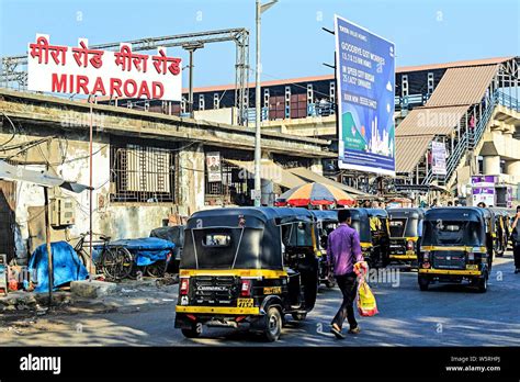 Mira Road Railway Station Mumbai Maharashtra India Asia Stock Photo - Alamy