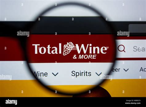 Totalwine hi-res stock photography and images - Alamy