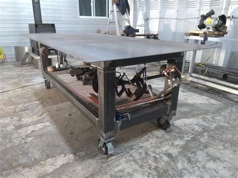 2_Welding_Table: built a custom welding table. Now the real work can begin : Welding