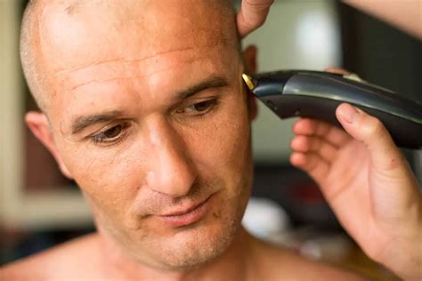 6 Best Balding Clippers: Ultra Close Head Shaves 2024 - Bald & Beards