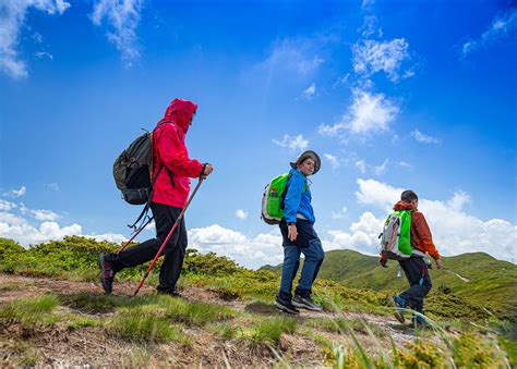 Tips For Hiking With Your Kids Around Denver • Partners in Pediatrics