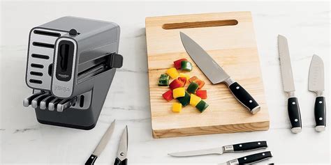 Ninja's regularly $300 14-piece knife block set returns to $180 low ...